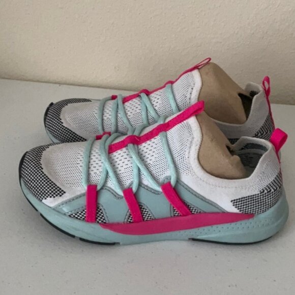 ‼️final must bundle‼️Athletic Works Knit Cage Sneakers - Picture 2 of 7